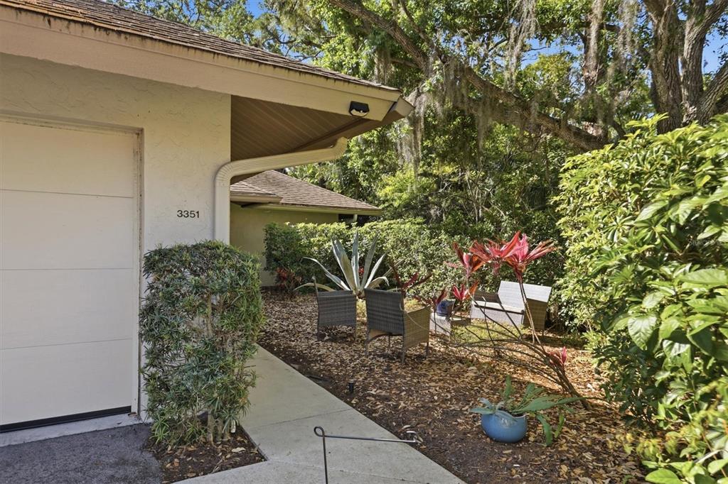 3351 THORNWOOD ROAD UNIT 3351