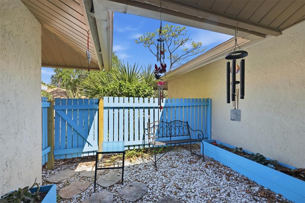 3351 THORNWOOD ROAD UNIT 3351