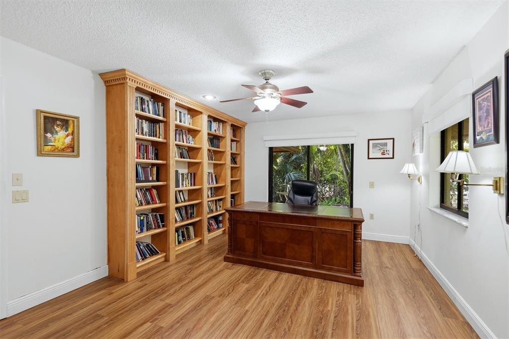 3351 THORNWOOD ROAD UNIT 3351
