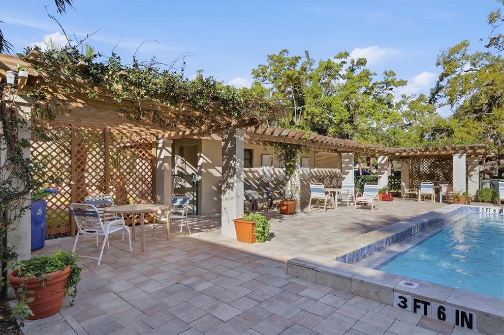3351 THORNWOOD ROAD UNIT 3351