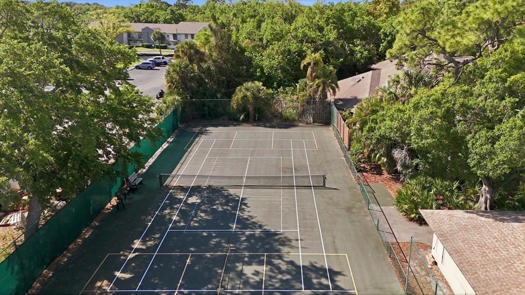 3351 THORNWOOD ROAD UNIT 3351