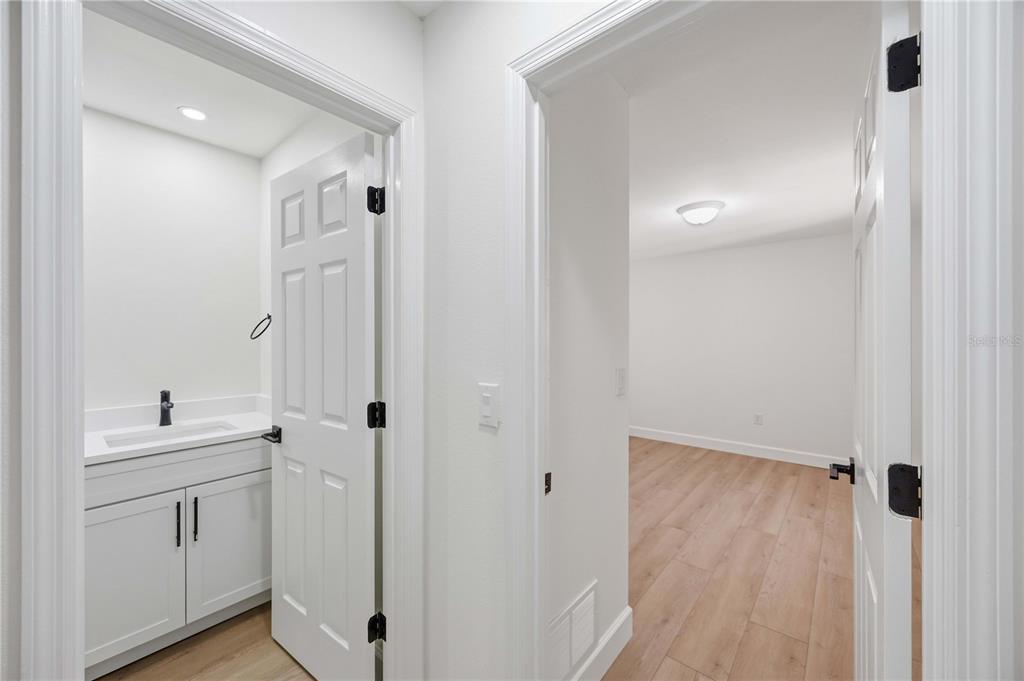 5526 CHANTECLAIRE UNIT 31
