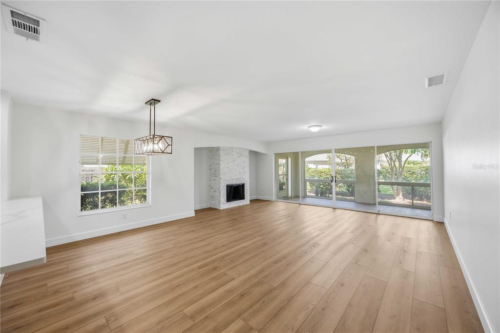 5526 CHANTECLAIRE UNIT 31
