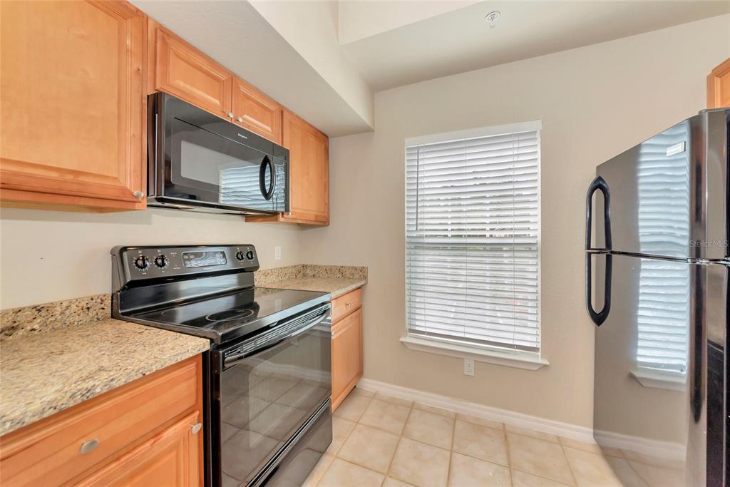 5560 ROSEHILL ROAD UNIT 201