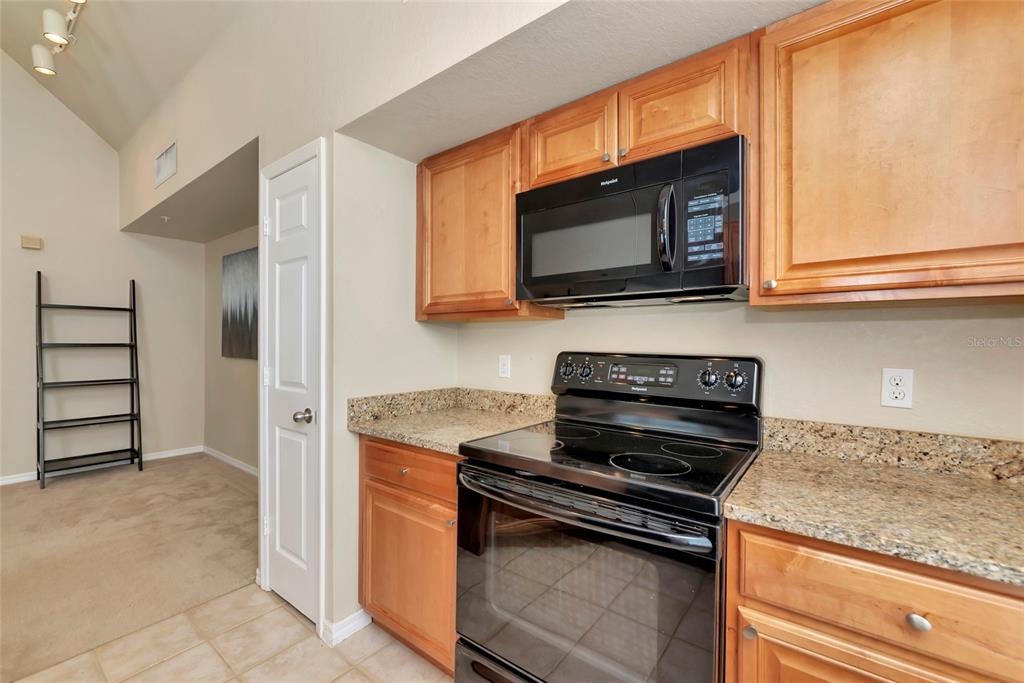 5560 ROSEHILL ROAD UNIT 201