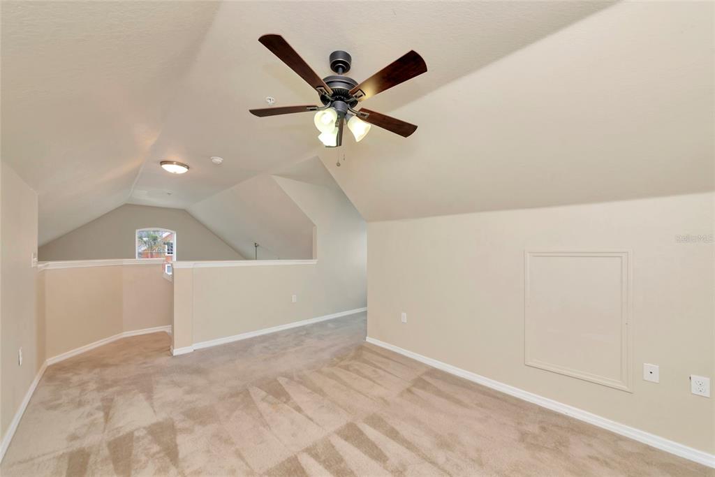 5560 ROSEHILL ROAD UNIT 201