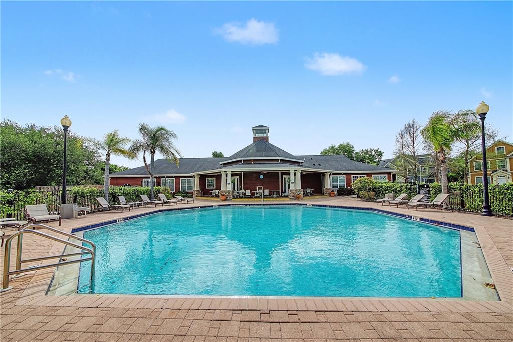 5560 ROSEHILL ROAD UNIT 201