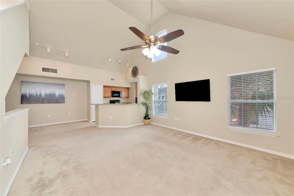 5560 ROSEHILL ROAD UNIT 201