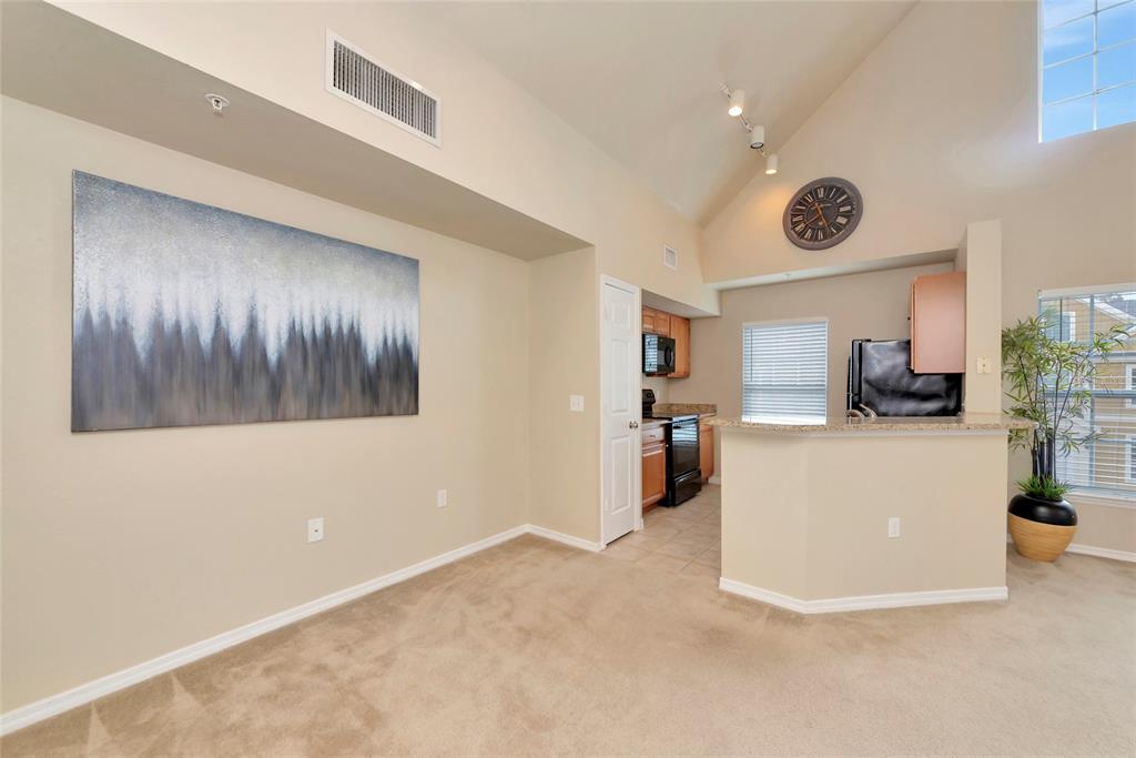 5560 ROSEHILL ROAD UNIT 201