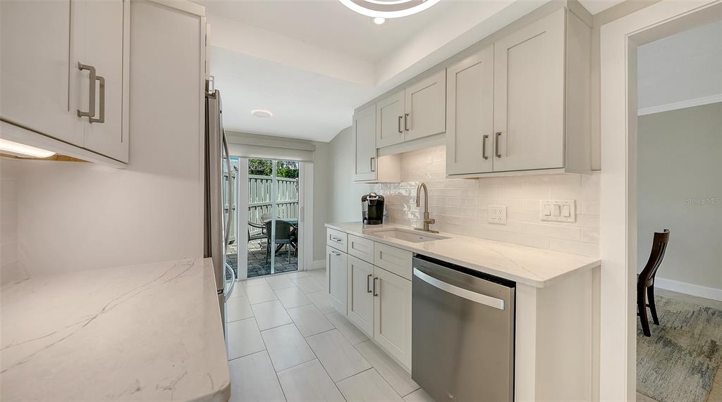 206 HOURGLASS WAY UNIT V10