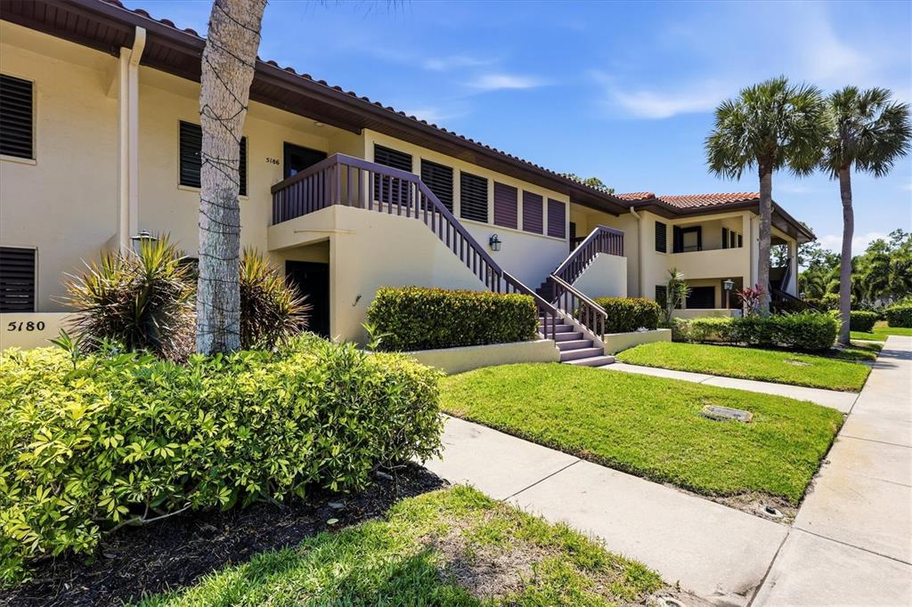 5186 LAKE VILLAGE DRIVE UNIT 9