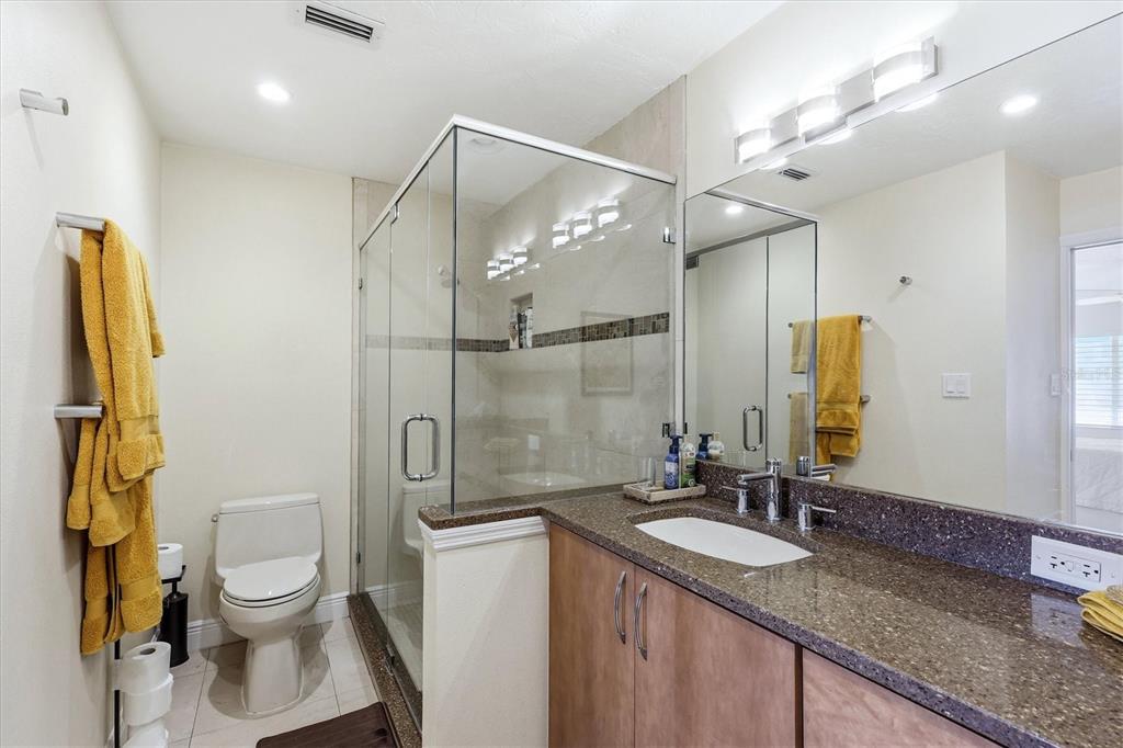 5186 LAKE VILLAGE DRIVE UNIT 9