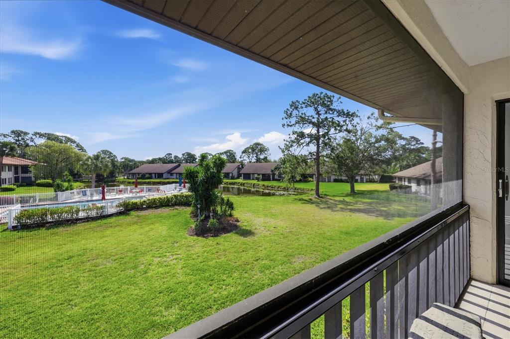 5186 LAKE VILLAGE DRIVE UNIT 9