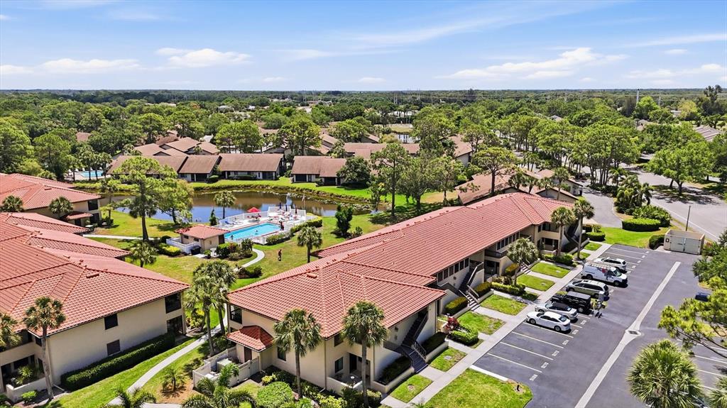 5186 LAKE VILLAGE DRIVE UNIT 9