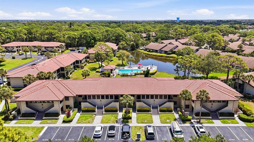 5186 LAKE VILLAGE DRIVE UNIT 9