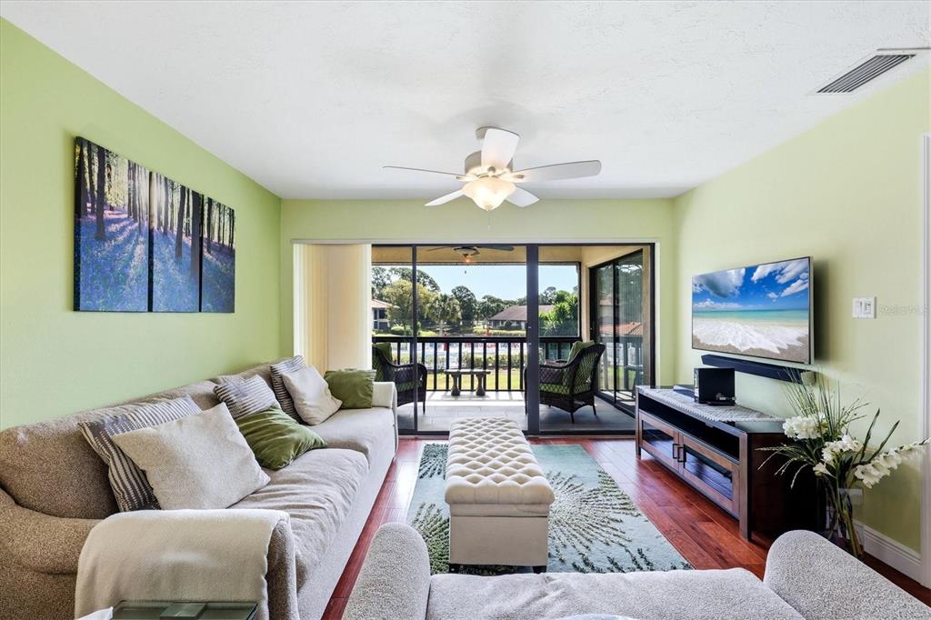 5186 LAKE VILLAGE DRIVE UNIT 9