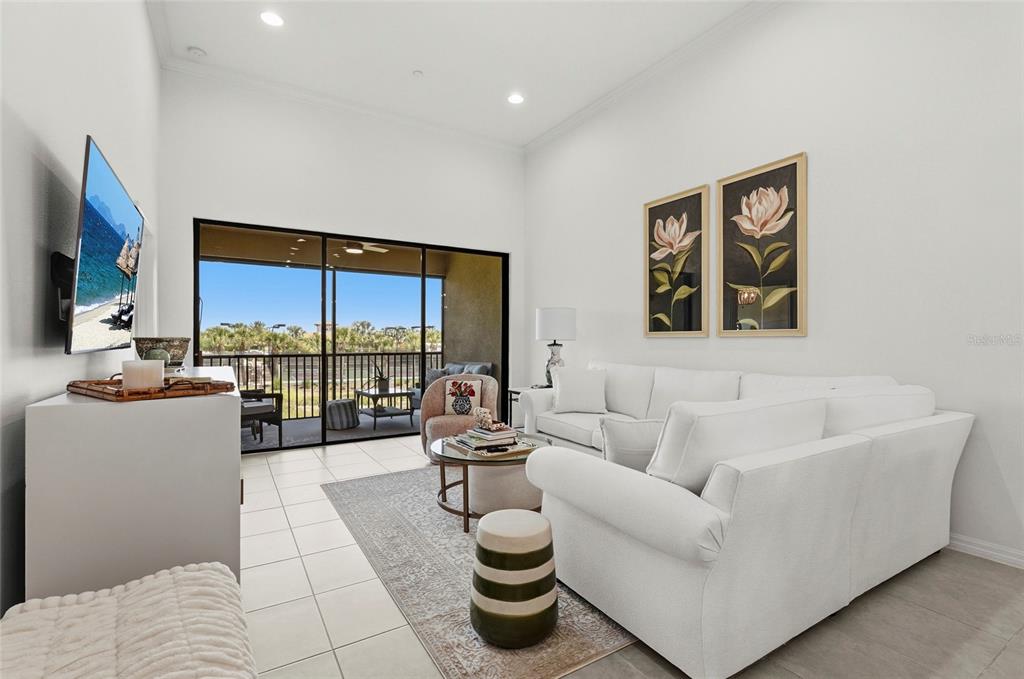 5420 CICERNONE STREET UNIT 203