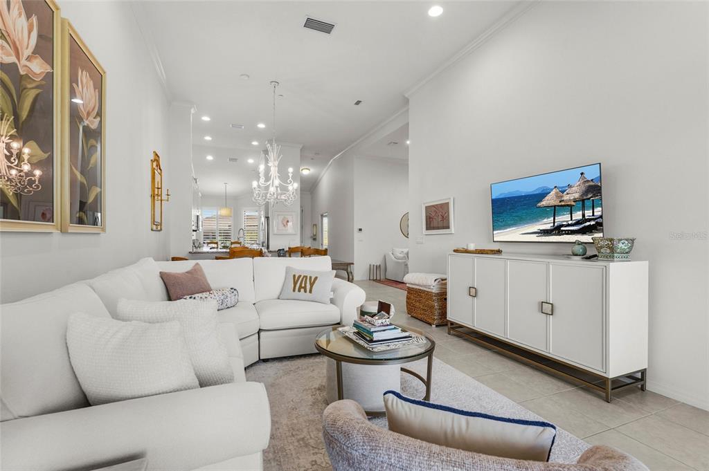 5420 CICERNONE STREET UNIT 203