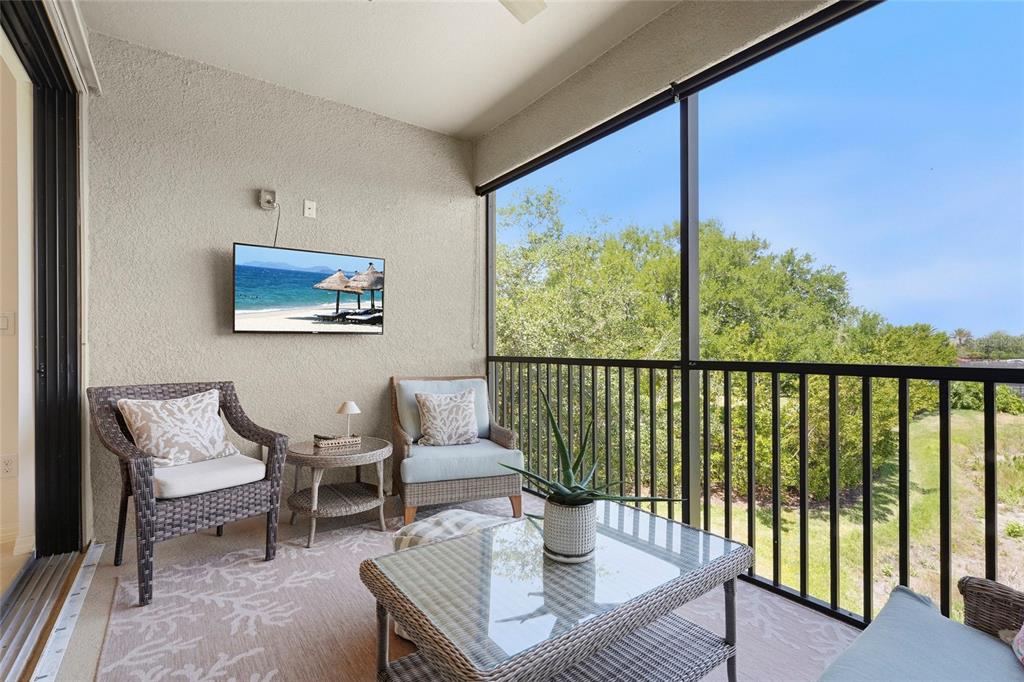 5420 CICERNONE STREET UNIT 203