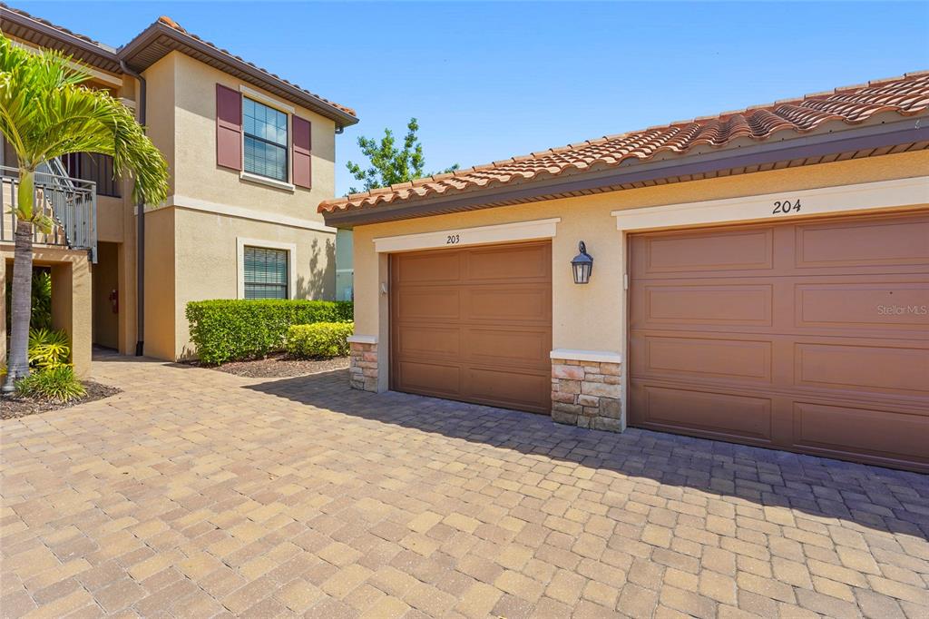 5420 CICERNONE STREET UNIT 203
