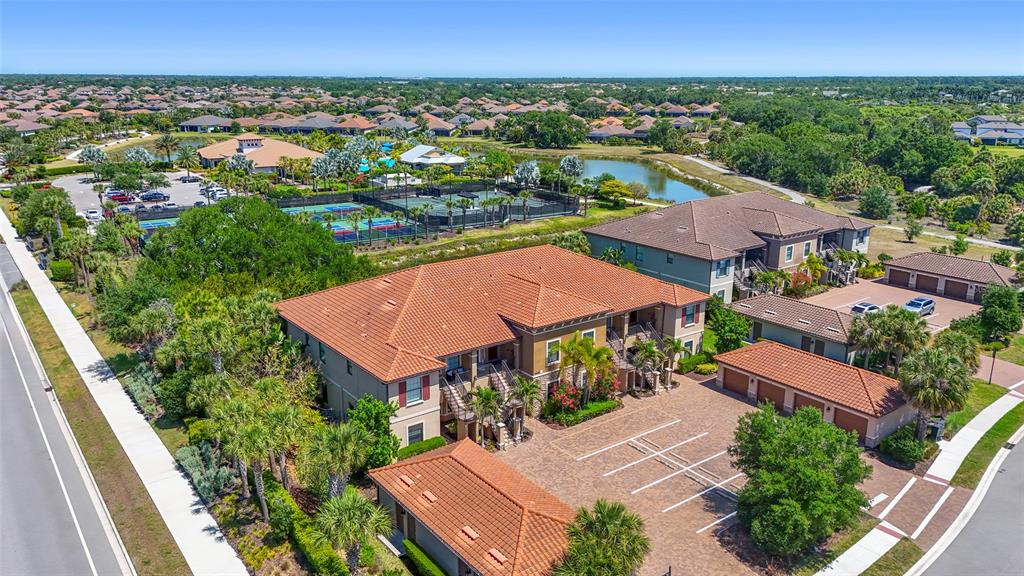 5420 CICERNONE STREET UNIT 203