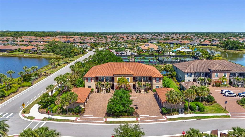 5420 CICERNONE STREET UNIT 203