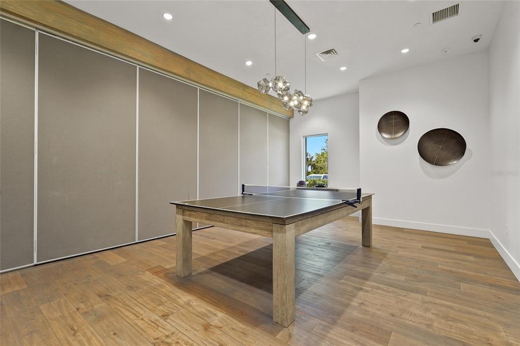 5420 CICERNONE STREET UNIT 203