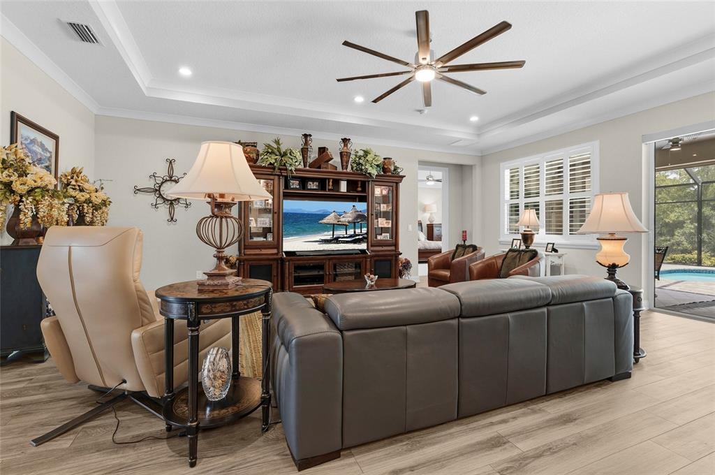 617 MISTIFLOWER CIRCLE