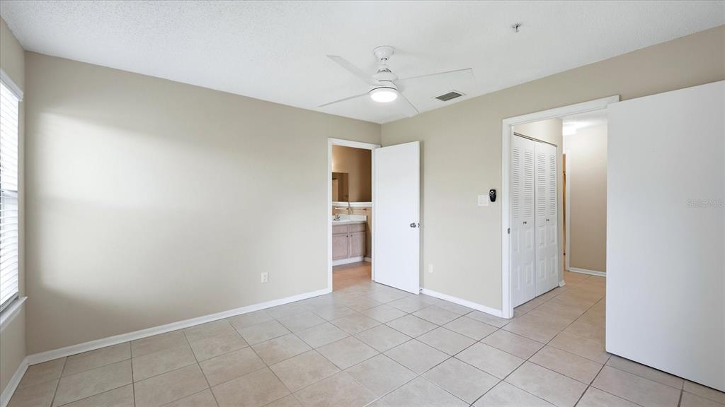 4033 CROCKERS LAKE BOULEVARD U