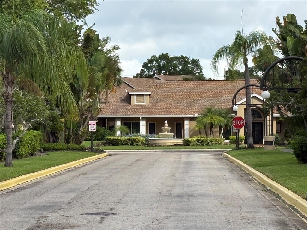 4033 CROCKERS LAKE BOULEVARD U
