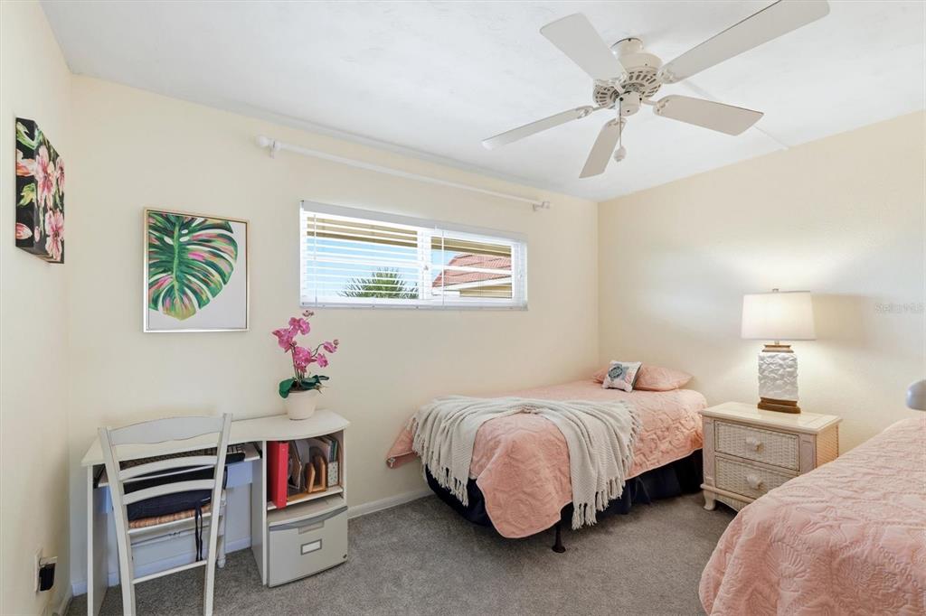 1215 S PORTOFINO DRIVE UNIT 40