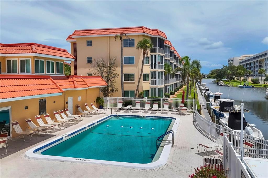 1215 S PORTOFINO DRIVE UNIT 40