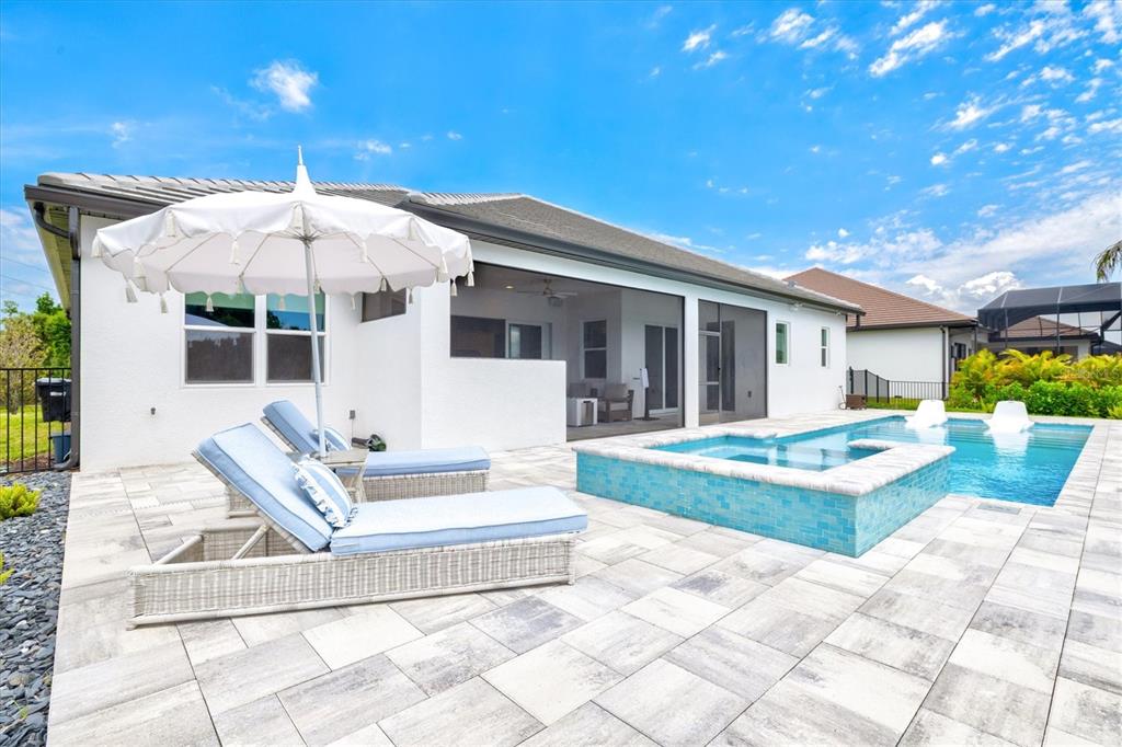 1154 KINGS WAY DRIVE