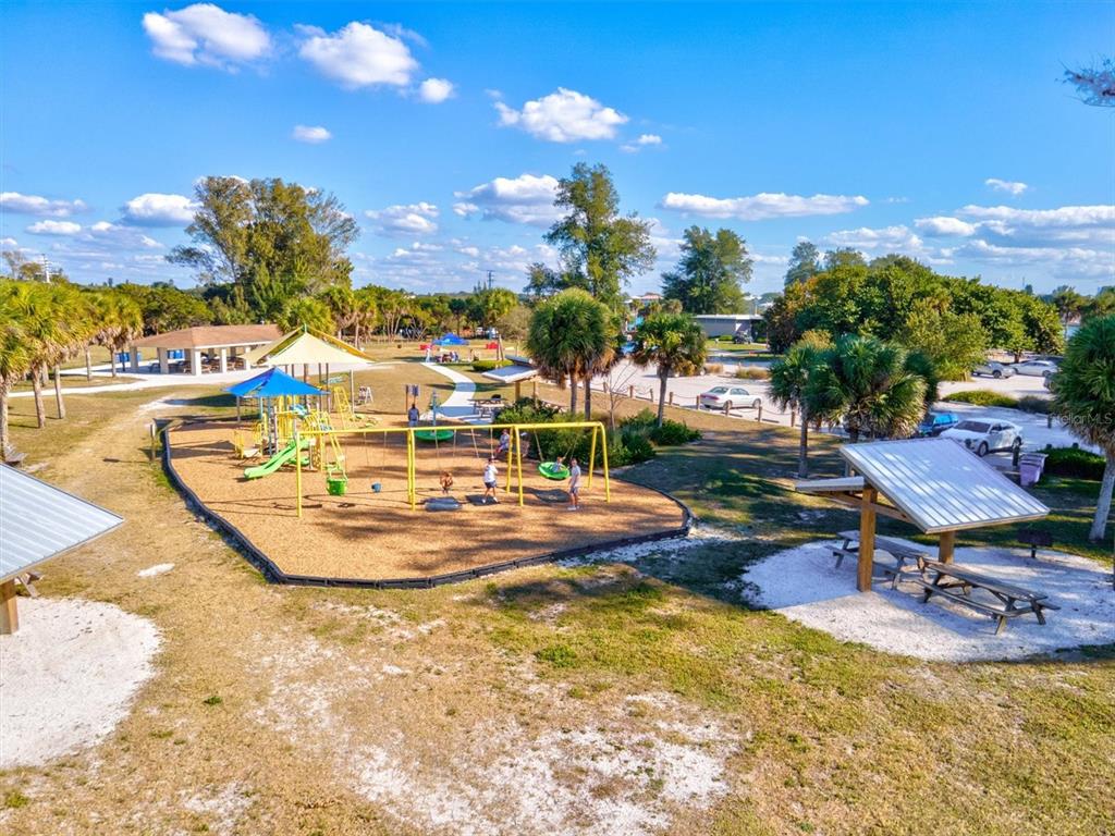1154 KINGS WAY DRIVE