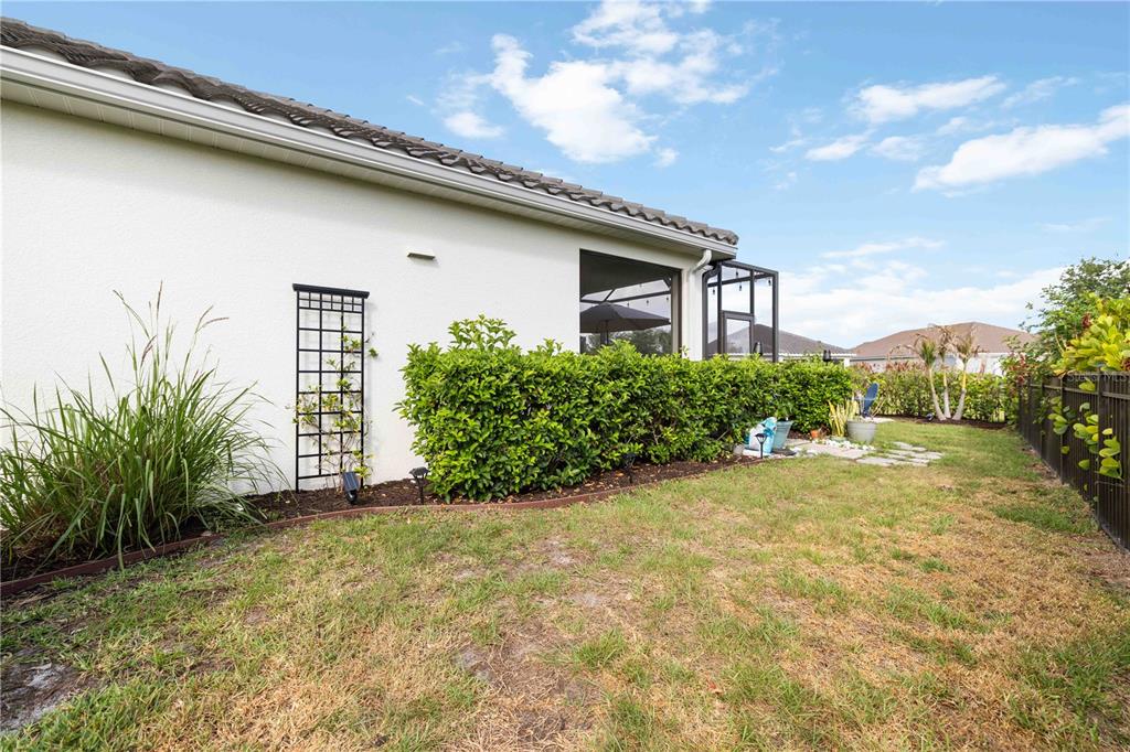 2669 STAR APPLE WAY