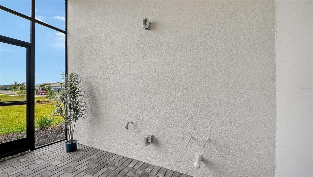 4709 CEDRON COURT