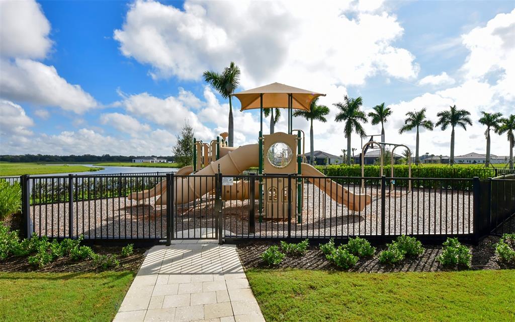 4709 CEDRON COURT