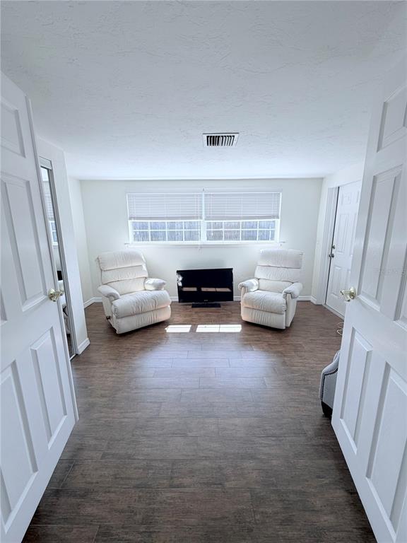 3219 CAMBRIDGE DRIVE