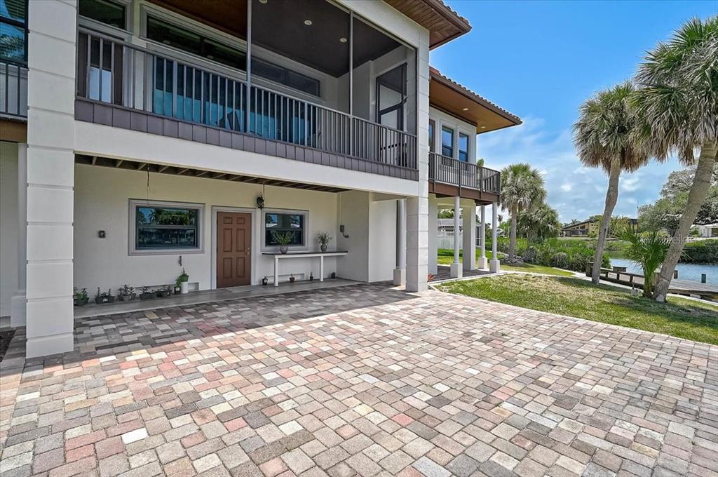 135 TINA ISLAND DRIVE