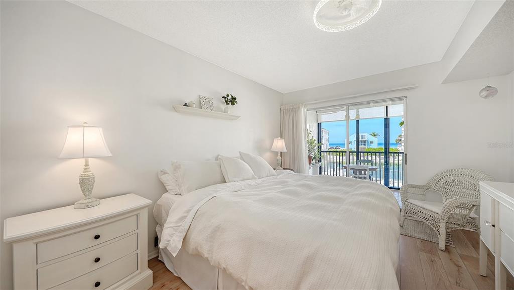 9200 MIDNIGHT PASS ROAD UNIT 2