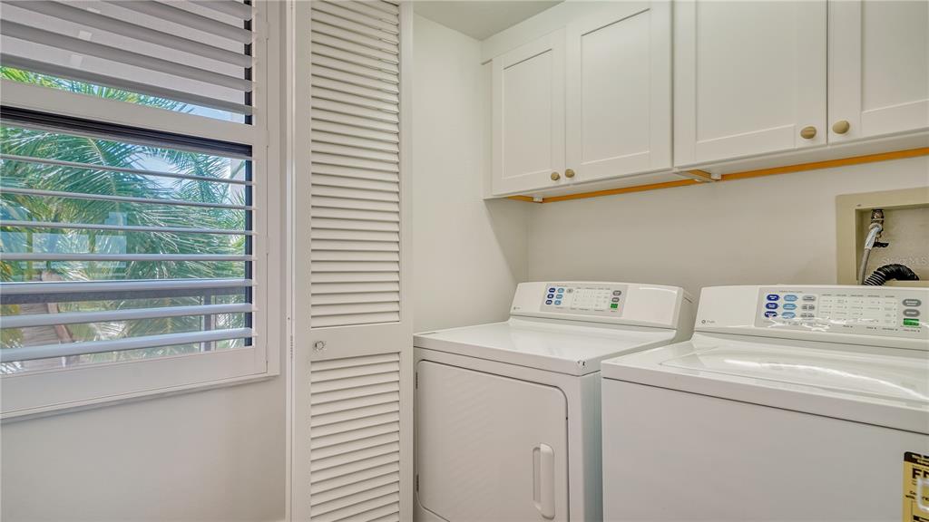 1930 HARBOURSIDE DRIVE UNIT 12