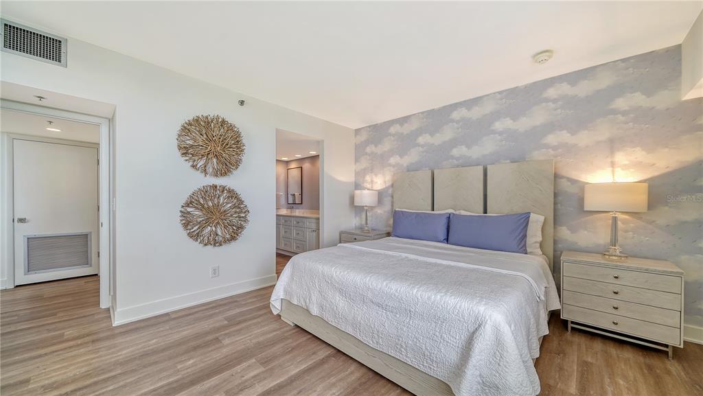 1930 HARBOURSIDE DRIVE UNIT 12