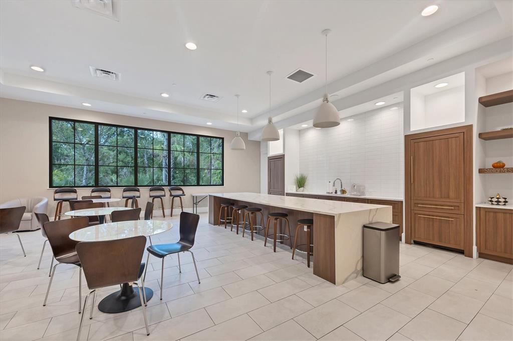 5194 MARSH FIELD LANE UNIT 96