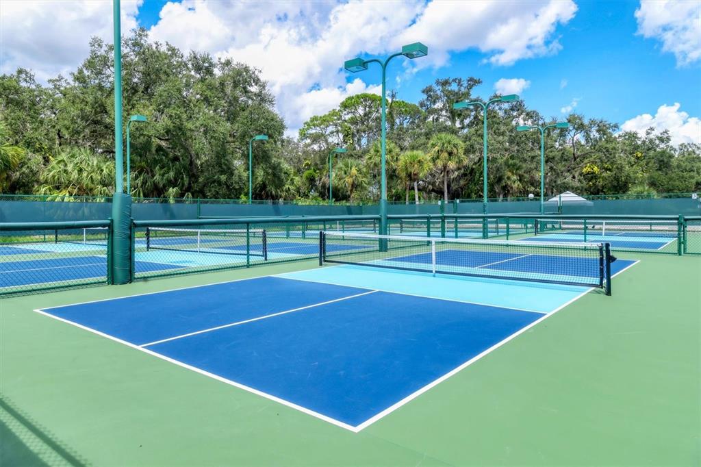 5194 MARSH FIELD LANE UNIT 96