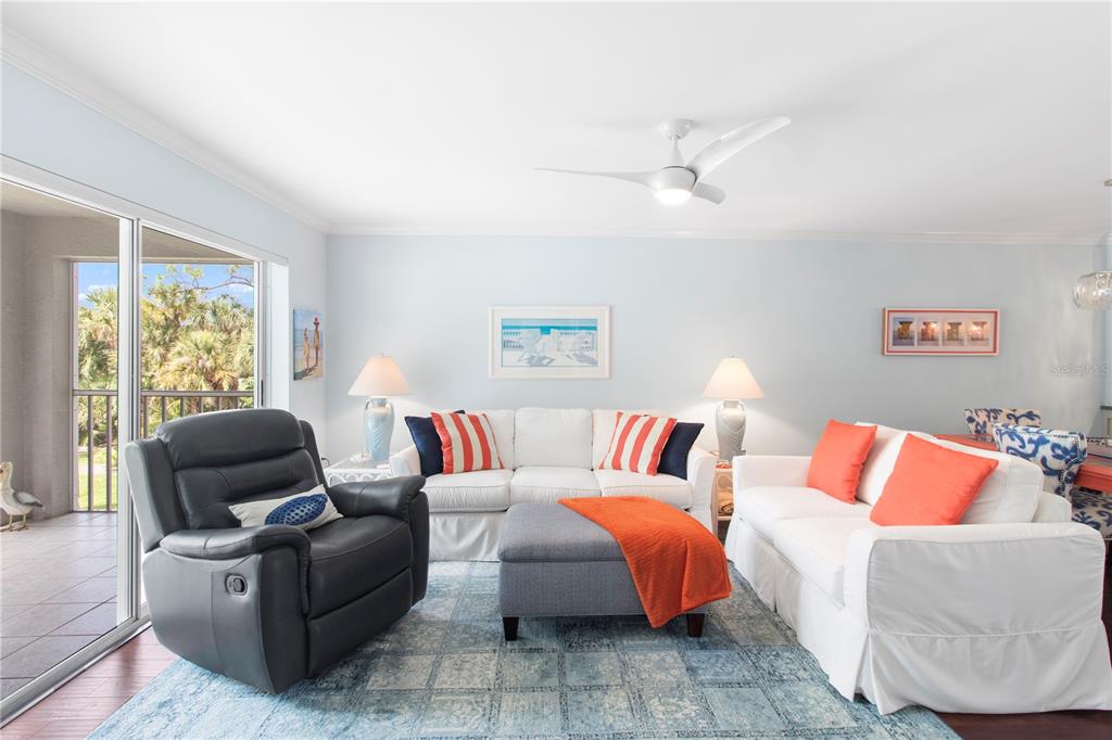 9320 CLUBSIDE CIRCLE UNIT 2201