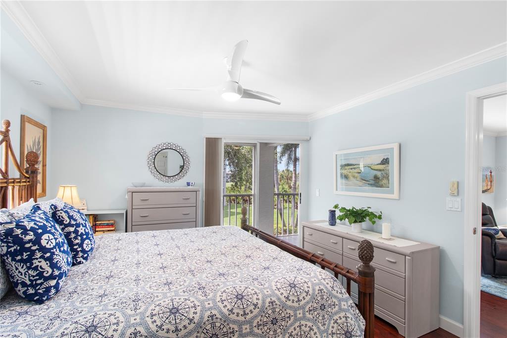9320 CLUBSIDE CIRCLE UNIT 2201