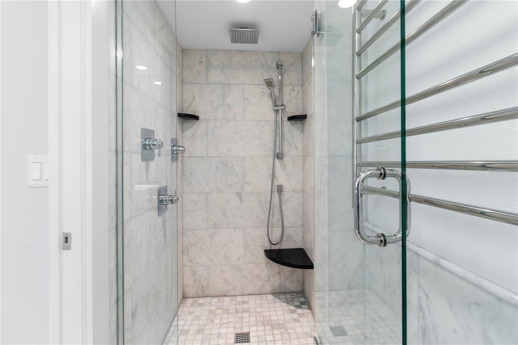 9320 CLUBSIDE CIRCLE UNIT 2201