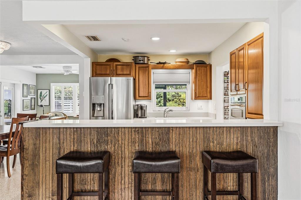 2747 JEFFERSON CIRCLE