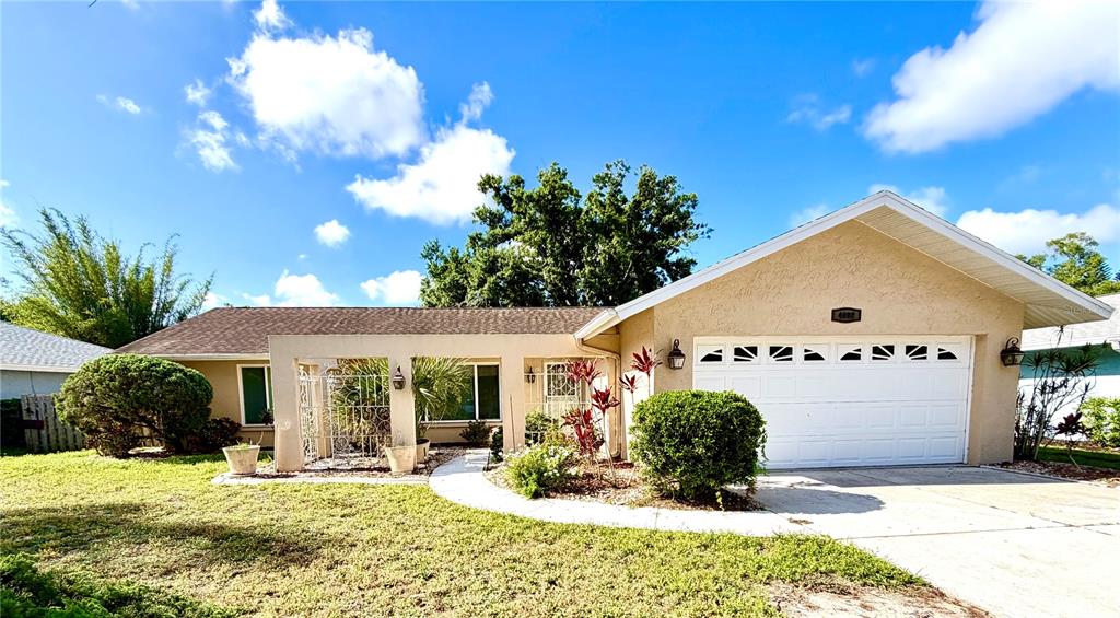 4892 GREENCROFT ROAD