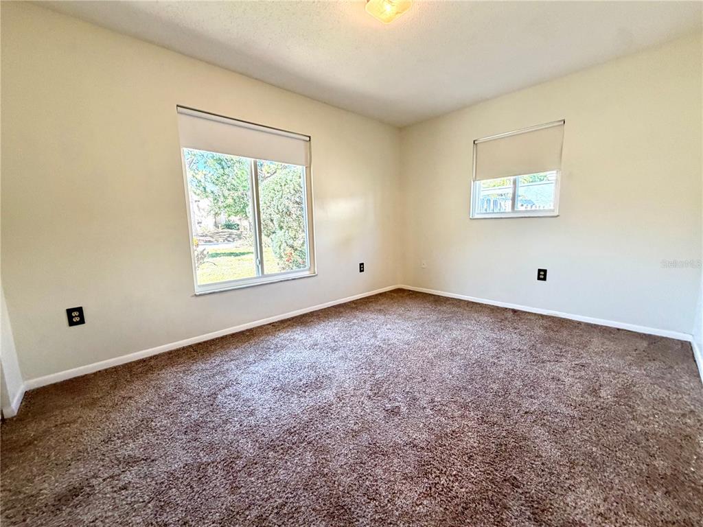 4892 GREENCROFT ROAD
